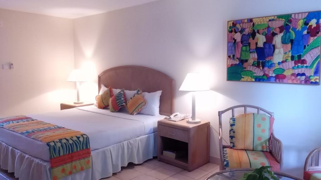 Club Ambiance (Adults Only) Hotell Runaway Bay Rum bild